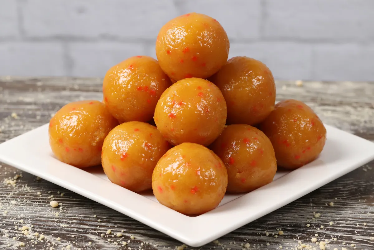 Motichur Laddu